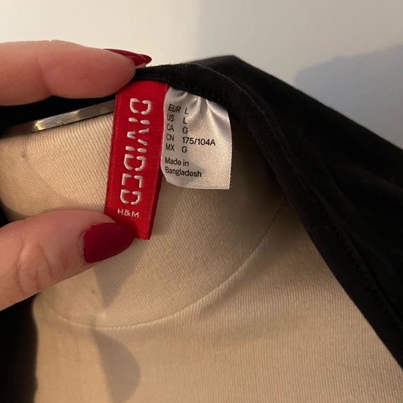 Spaghetti strap mini dress - Picture 3 of 3